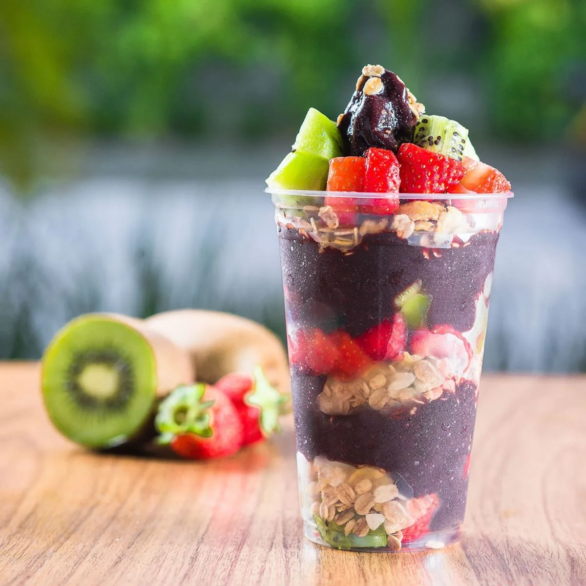 Açaí com Ninho e frutas